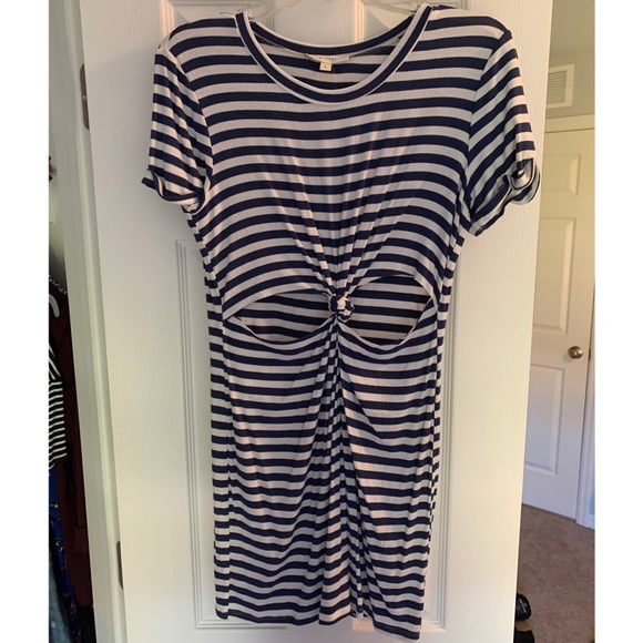PacSun Dress Brand NEW! - Picture 1 of 5